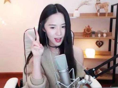 吃黄油讲娱乐吃瓜的主播